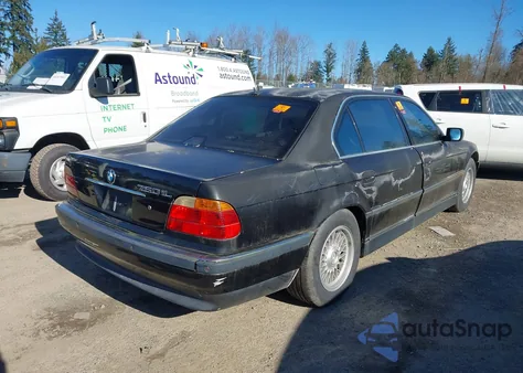 2000 BMW 750Il z USA, uszkodzony, nr VIN WBAGJ0340YDD73599